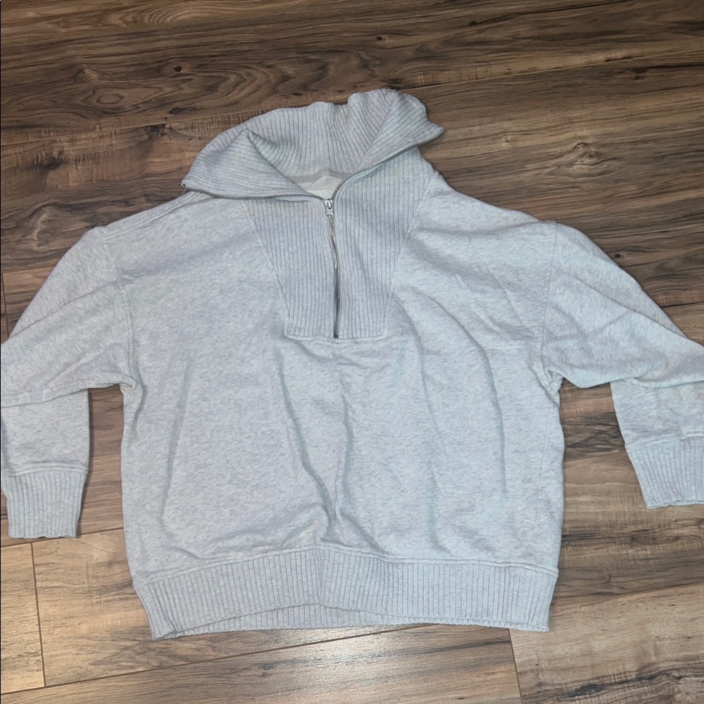 Aerie women’s Light Gray Zip-Up Sweater